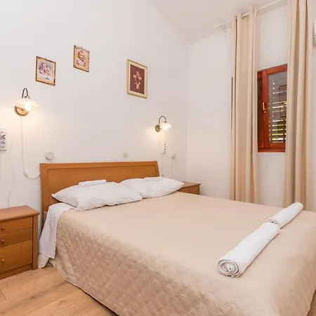 Сasa de vacaciones House Gaia